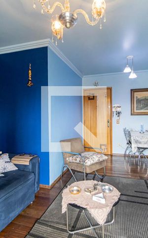 Apartamento à venda com 56m², 2 quartos e 1 vaga Apartamento à venda com 56m², 2 quartos e 1 vagaSala
