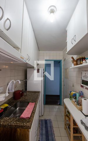Apartamento à venda com 56m², 2 quartos e 1 vaga Apartamento à venda com 56m², 2 quartos e 1 vagaCozinha