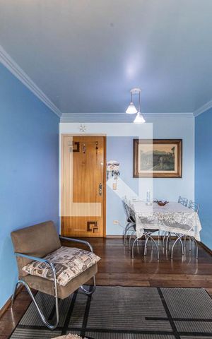 Apartamento à venda com 56m², 2 quartos e 1 vaga Apartamento à venda com 56m², 2 quartos e 1 vagaSala