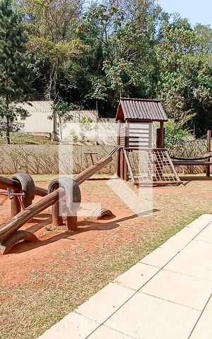 Apartamento à venda com 87m², 3 quartos e 2 vagas Apartamento à venda com 87m², 3 quartos e 2 vagasPlayground