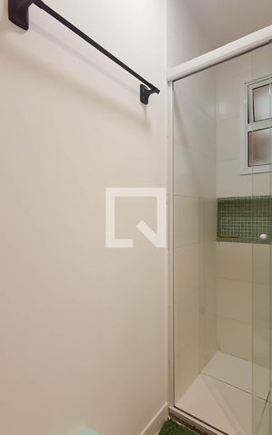 Apartamento à venda com 87m², 3 quartos e 2 vagas Apartamento à venda com 87m², 3 quartos e 2 vagasBanheiro social
