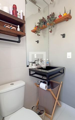 Apartamento à venda com 87m², 3 quartos e 2 vagas Apartamento à venda com 87m², 3 quartos e 2 vagasBanheiro suíte