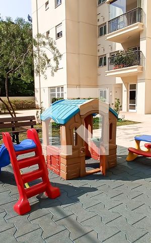 Apartamento à venda com 87m², 3 quartos e 2 vagas Apartamento à venda com 87m², 3 quartos e 2 vagasPlayground