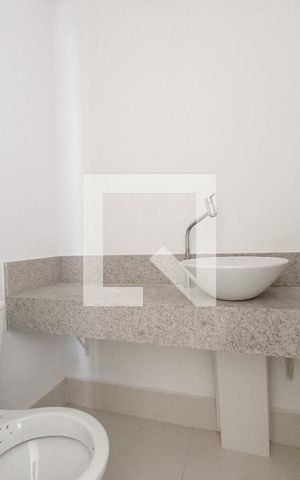 Apartamento à venda com 80m², 3 quartos e 2 vagasLavabo