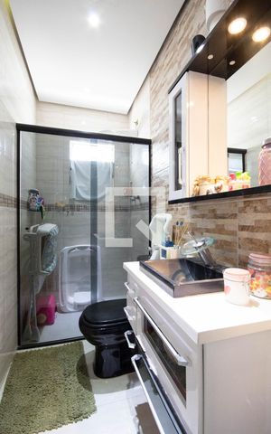 Casa de condomínio à venda com 68m², 2 quartos e 1 vaga Casa de condomínio à venda com 68m², 2 quartos e 1 vagaBanheiro