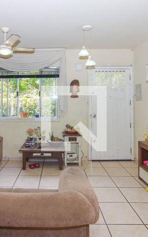 Casa de condomínio à venda com 77m², 3 quartos e 2 vagas Casa de condomínio à venda com 77m², 3 quartos e 2 vagasSala