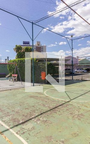 Casa de condomínio à venda com 77m², 3 quartos e 2 vagas Casa de condomínio à venda com 77m², 3 quartos e 2 vagasQuadra