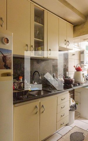 Casa de condomínio à venda com 77m², 3 quartos e 2 vagas Casa de condomínio à venda com 77m², 3 quartos e 2 vagasCozinha