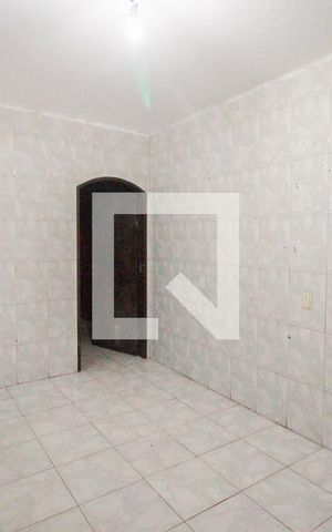Casa para alugar com 33m², 1 quarto e sem vaga Casa para alugar com 33m², 1 quarto e sem vagaCozinha