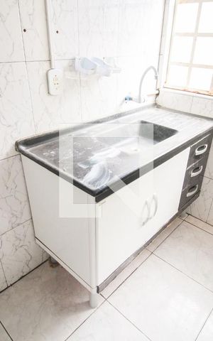 Casa para alugar com 33m², 1 quarto e sem vaga Casa para alugar com 33m², 1 quarto e sem vagaCozinha