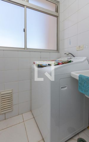 Apartamento para alugar com 55m², 2 quartos e 1 vaga Apartamento para alugar com 55m², 2 quartos e 1 vagaLavanderia