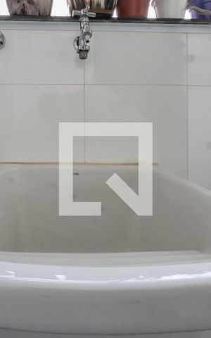Apartamento à venda com 72m², 2 quartos e 1 vagaÁrea de Serviço