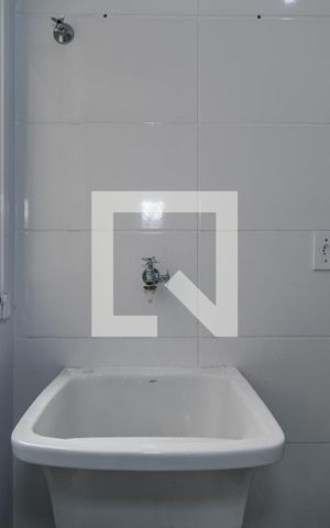 Apartamento para alugar com 55m², 2 quartos e 1 vagaÁrea de Serviço