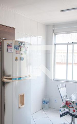 Casa à venda com 850m², 2 quartos e 1 vaga Casa à venda com 850m², 2 quartos e 1 vagaCozinha