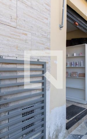 Casa à venda com 360m², 2 quartos e sem vaga Casa à venda com 360m², 2 quartos e sem vagaSalão Comercial Térreo
