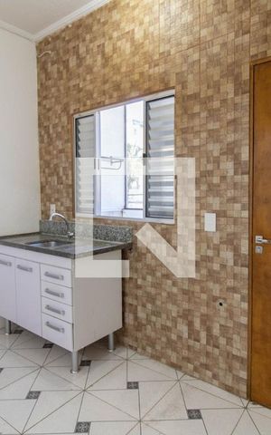 Casa à venda com 360m², 2 quartos e sem vaga Casa à venda com 360m², 2 quartos e sem vagaCozinha - Casa 2