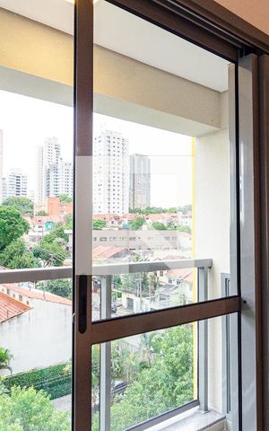 Apartamento à venda com 29m², 1 quarto e sem vaga Apartamento à venda com 29m², 1 quarto e sem vagaVaranda
