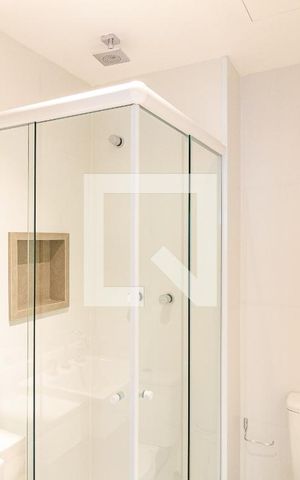 Apartamento à venda com 29m², 1 quarto e sem vaga Apartamento à venda com 29m², 1 quarto e sem vagaBanheiro Social