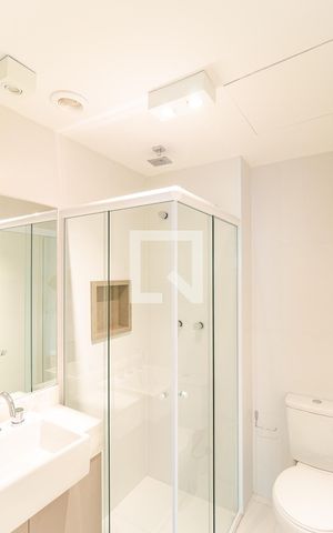 Apartamento à venda com 29m², 1 quarto e sem vaga Apartamento à venda com 29m², 1 quarto e sem vagaBanheiro Social