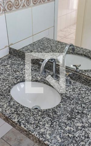Casa para alugar com 160m², 3 quartos e 1 vagaBanheiro