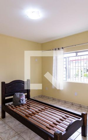 Casa para alugar com 160m², 3 quartos e 1 vagaQuarto 1