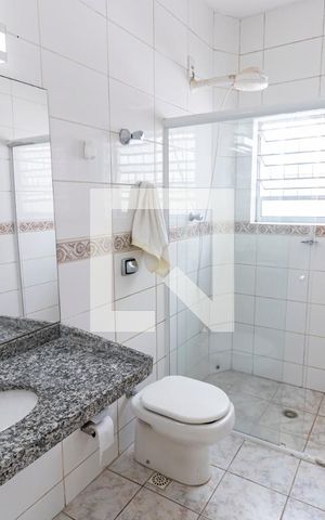 Casa para alugar com 160m², 3 quartos e 1 vagaBanheiro