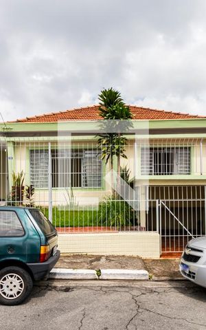 Casa para alugar com 160m², 3 quartos e 1 vagaFachada