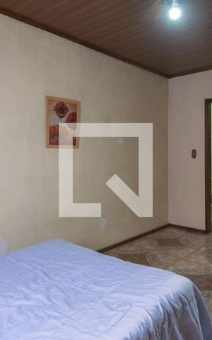 Casa de condomínio à venda com 251m², 4 quartos e 3 vagasSuite
