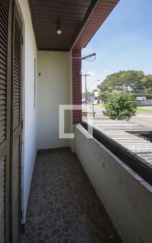 Casa de condomínio à venda com 251m², 4 quartos e 3 vagasSacada Suite