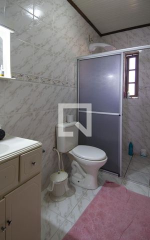 Casa de condomínio à venda com 251m², 4 quartos e 3 vagasBanheiro da Suite