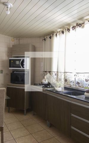 Casa de condomínio à venda com 251m², 4 quartos e 3 vagasCozinha