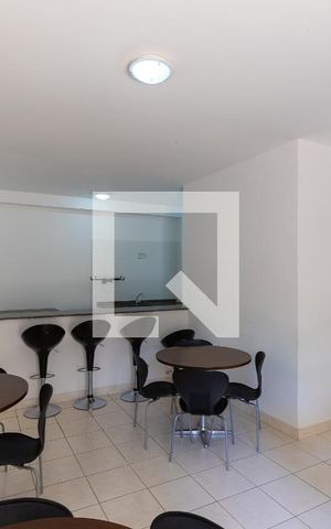 Apartamento à venda com 73m², 3 quartos e 2 vagas Apartamento à venda com 73m², 3 quartos e 2 vagasÁrea comum - Salão de festas