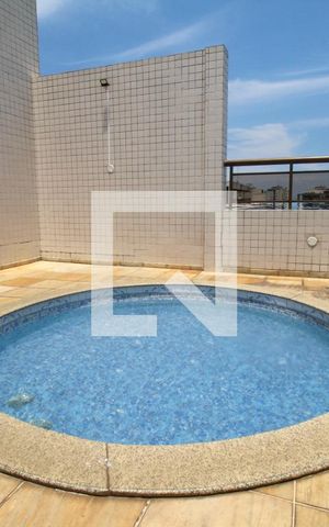 Apartamento à venda com 80m², 2 quartos e 1 vaga Apartamento à venda com 80m², 2 quartos e 1 vagaÁrea comum - Piscina