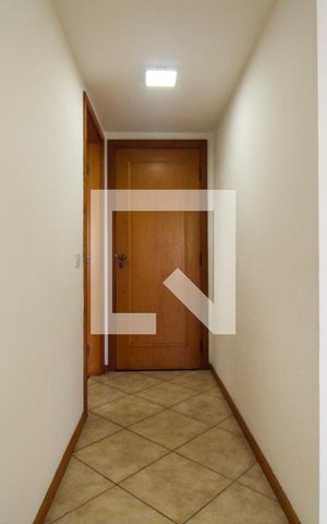 Apartamento à venda com 80m², 2 quartos e 1 vaga Apartamento à venda com 80m², 2 quartos e 1 vagaSala