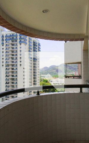 Apartamento à venda com 80m², 2 quartos e 1 vaga Apartamento à venda com 80m², 2 quartos e 1 vagaVaranda da Sala