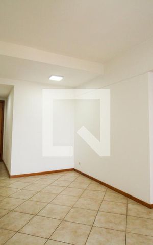 Apartamento à venda com 80m², 2 quartos e 1 vaga Apartamento à venda com 80m², 2 quartos e 1 vagaSala