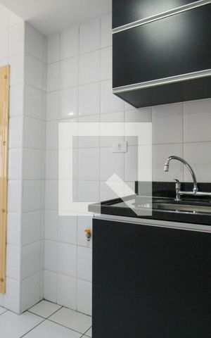 Apartamento à venda com 80m², 2 quartos e 1 vaga Apartamento à venda com 80m², 2 quartos e 1 vagaCozinha e Área de Serviço