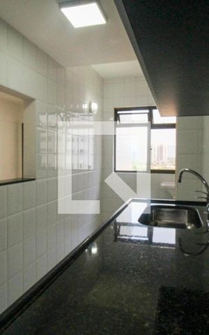 Apartamento à venda com 80m², 2 quartos e 1 vaga Apartamento à venda com 80m², 2 quartos e 1 vagaCozinha