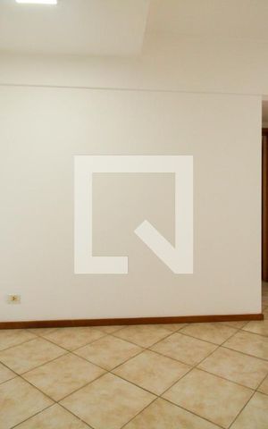 Apartamento à venda com 80m², 2 quartos e 1 vaga Apartamento à venda com 80m², 2 quartos e 1 vagaSala