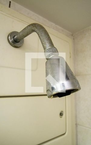 Apartamento à venda com 80m², 2 quartos e 1 vaga Apartamento à venda com 80m², 2 quartos e 1 vagaBanheiro Social