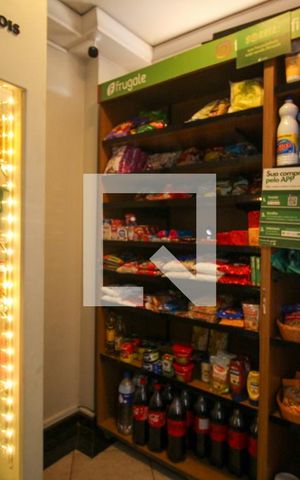 Apartamento à venda com 80m², 2 quartos e 1 vaga Apartamento à venda com 80m², 2 quartos e 1 vagaÁrea comum - Mini Market