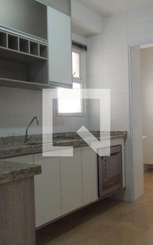Apartamento à venda com 81m², 2 quartos e 2 vagasCozinha