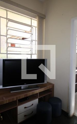 Casa à venda com 200m², 4 quartos e 1 vagaSala da Edícula