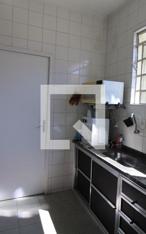 Casa à venda com 200m², 4 quartos e 1 vagaCozinha da Edícula