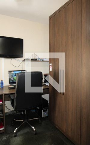Casa à venda com 200m², 4 quartos e 1 vagaQuarto 2 da Edícula