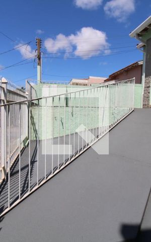 Casa à venda com 200m², 4 quartos e 1 vagaEntrada