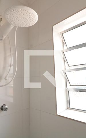 Casa à venda com 170m², 3 quartos e 2 vagasBanheiro Social - chuveiro