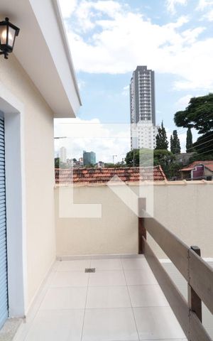 Casa à venda com 170m², 3 quartos e 2 vagasVaranda do quarto 2