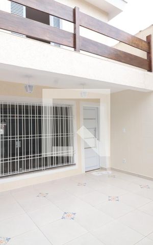 Casa à venda com 170m², 3 quartos e 2 vagasGaragem