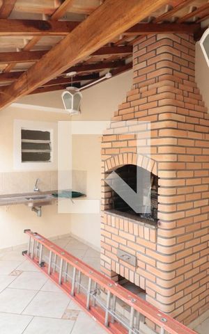 Casa à venda com 170m², 3 quartos e 2 vagasChurrasqueira